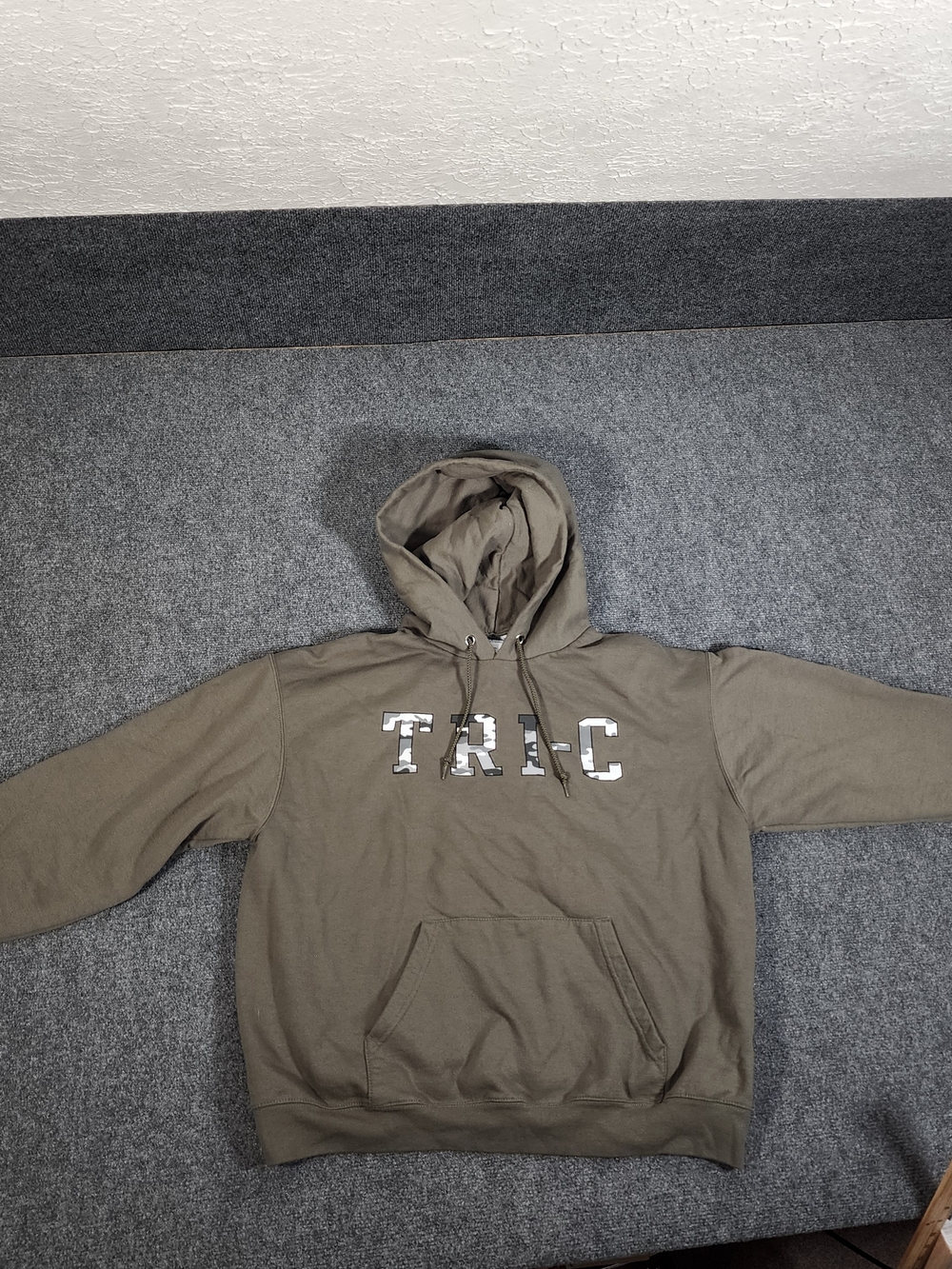 Champion Green TRAC Graphic Logo Pullover Hoodie Men's XL Regular Long Sleeve